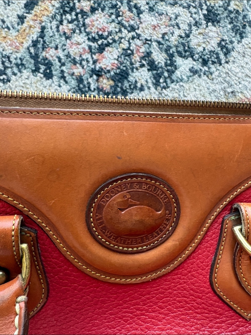 Dooney & Bourke - Picture 3 of 4